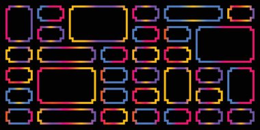Şeffaf bir arkaplanda izole edilmiş renkli geometrik şekillerin canlı bir deseni