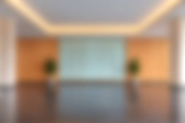 Bu resim ahşap aksanlı ve minimalist dekorlu geniş modern bir iç mekan sergiliyor. Tasarım ilhamı ve mimari gösteriler için mükemmel..