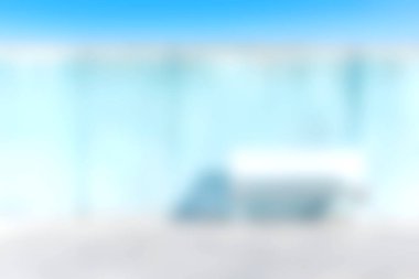 Sakin bir havuz kenarı inzivasının tadını çıkarın. Temiz su ve dinlendirici bir atmosfer. Sıcak ve güneşli günlerde eğlence ve keyif için mükemmel..