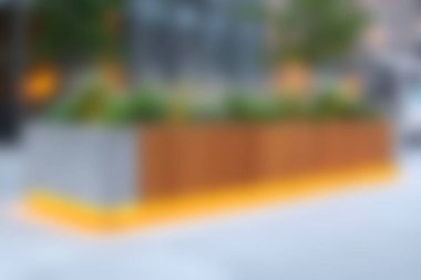 Ahşap ve beton kombinasyonu içeren şık bir kentsel bahçe ekicisi, açık şehir ortamını geliştiriyor. Dekoratif peyzaj için mükemmel..