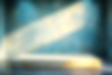 Bu yumuşak odak görüntüsü modern bir odayı aydınlatan soyut bir ışık huzmesi yakalar, bir sükunet ve yaratıcılık atmosferi yaratır. Çeşitli tasarım ihtiyaçları için ideal.