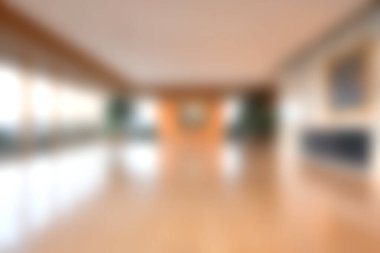 Parlak ve havadar bir iç mekan. Doğal ışık içeren zarif bir tasarım. Bulanık odak, rahatlamak için ideal modern ve ferah atmosferi geliştirir..