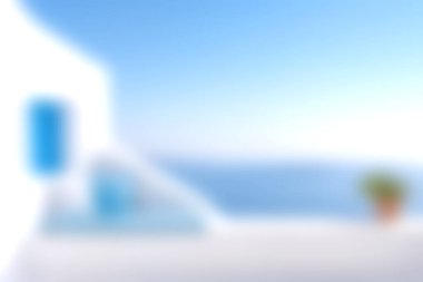 Parlak mavi aksanlı modern bir tasarıma sahip sakin bir sahil villası. Resmedilmeye değer bir okyanus manzarası var. Huzurlu bir kaçış için mükemmel..