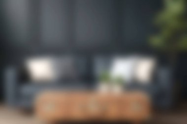 Rahat bir kanepe ve koyu bir duvara dayanmış şık bir kahve masası olan rahat, modern bir oturma odası. Bu davet eden uzay sıcaklığı ve zarafeti yayar..