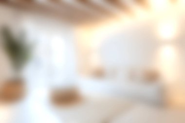 Doğal dekor elementleri ve hafif ışıklandırmayla dolu rahat bir oturma odası keşfedin. Her evde rahatlatıcı bir atmosfer yaratmak için mükemmeldir..