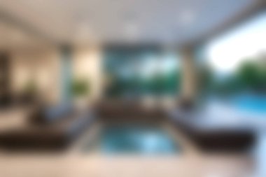 Modern mobilyaların sergilendiği şık bir oturma odası. Harika bir havuz ve dışarıda yeşillik manzarası var. Rahatlama ve toplanma için ideal..