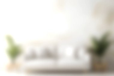 Canlı ev bitkileriyle çevrili beyaz bir kanepenin bulunduğu şık bir oturma odası. Parlak bir yerde samimi ve davetkar bir atmosfer yaratıyor..