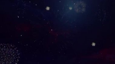 4K Yeni Yıl Havai fişekleri Kutlama döngüsünü kusursuz bir Arkaplan olarak gösteriyor.
