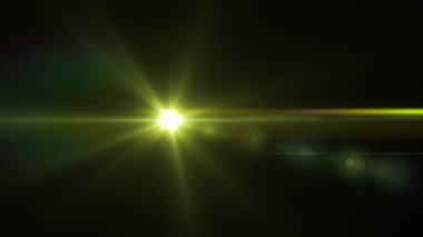 4K parlak mercek parlamaları sızıntı ışınları siyah arkaplandaki geçiş hareketleri için ışık efekti,