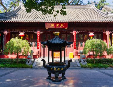 Qingliang Dağ Parkı 'nda sonbahar sonu.