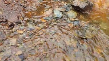 Güzel dağ şelalesi. Doğa, seyahat