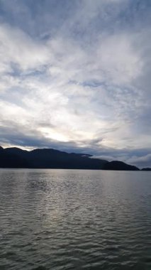 bir deniz güzel manzara