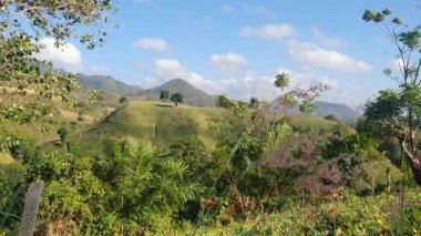 Dağların güzel manzarası