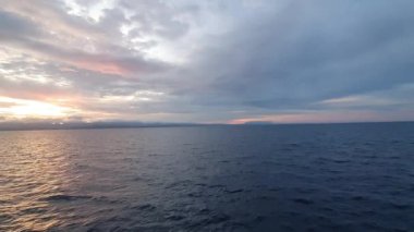 Denizde güzel gün batımı