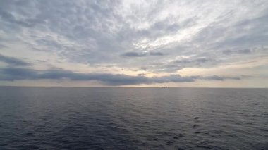 Deniz manzarası çok güzel. Doğa