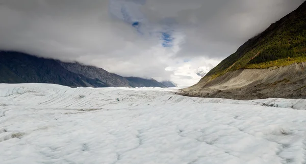 Wortel gletsjer, Alaska — Stockfoto