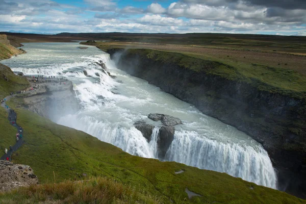 Красивий водоспад Godafoss, Ісландія — стокове фото