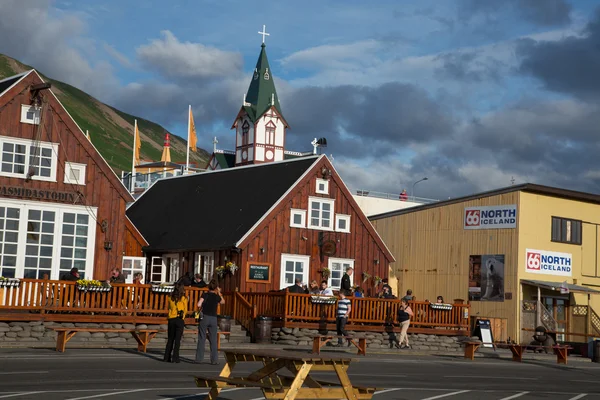 Kirche in Husavik Island — Stockfoto