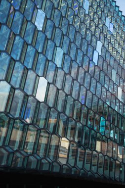 Harpa konser salonu  