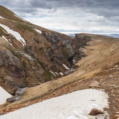 Kerlingarfjoll veya Ogress dağlar