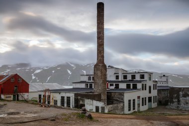 Yukarıda da görüleceği Djupavik 