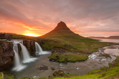 Amazing top of Kirkjufellsfoss waterfall  clipart