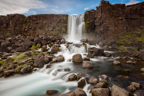 Az Izlandi pingvellir Oxararfoss vízesés — Stock Fotó