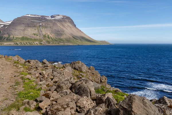 Volcanic landscape at Iceland — Stock Photo, Image