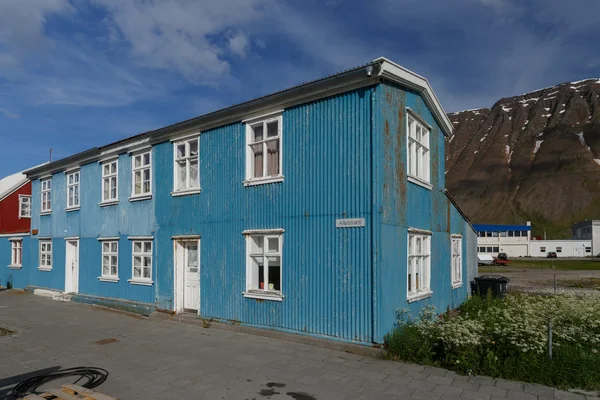 Isafjordur Hauptstraße in isafjordur — Stockfoto