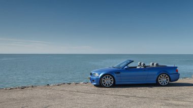 Hollanda 24 Haziran 2021, BMW e46 M3 Estoril mavisi Kuzey Denizi