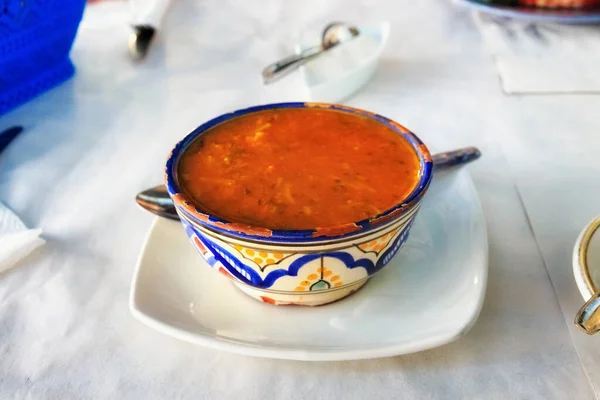 Maroko Harira Soup Dalam Mangkuk Putih Salah Satu Restoran Maroko — Stok Foto