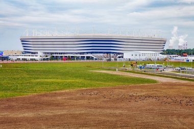 KALININGRAD, RUSSIA - 13 Haziran 2018: Rusya 'da oynanan 2018 FIFA Dünya Kupası karşılaşmaları için modern Kaliningrad futbol stadyumunun (ayrıca Arena Baltika olarak da bilinir) görünümü.
