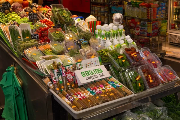Barcelona Espanha Maio 2017 Venda Legumes Frescos Outros Produtos Famoso — Fotografia de Stock