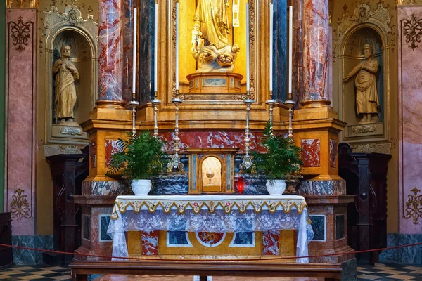 Bergamo Italia Maggio 2019 Altare Laterale Nella Chiesa Cattolica Sant — Foto Stock