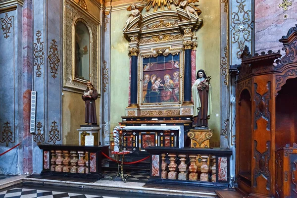 Bergamo Italy Μαΐου 2019 Πλευρικός Βωμός Στην Καθολική Εκκλησία Του — Φωτογραφία Αρχείου