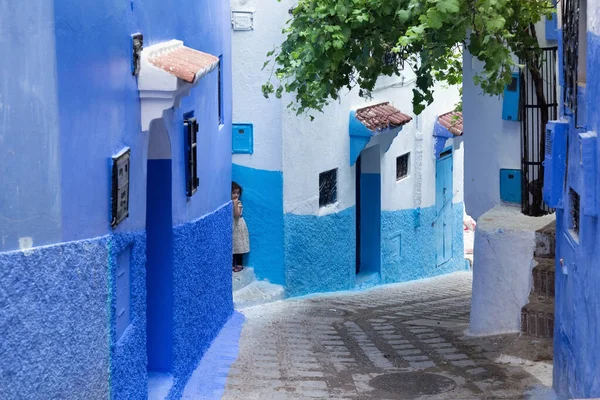 Chefchaouen Morocco Lehet 2017 Ismeretlen Fiatal Lány Medina Chaouen Város — Stock Fotó