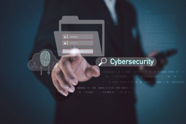 Siber güvenlik kavramı, iki adımlık doğrulama ve güvenilir aygıt girişi için mobil ve bilgisayar arasında güvenli bir bağlantı gösteriyor.