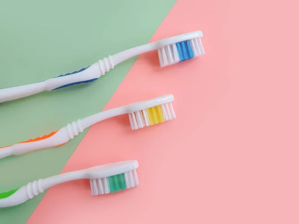 Toothbrush Toothpaste Colored Background — Stock Photo, Image