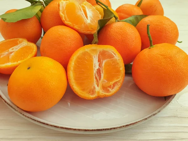 Frische Mandarinen Auf Holz Hintergrund Natur — Stockfoto