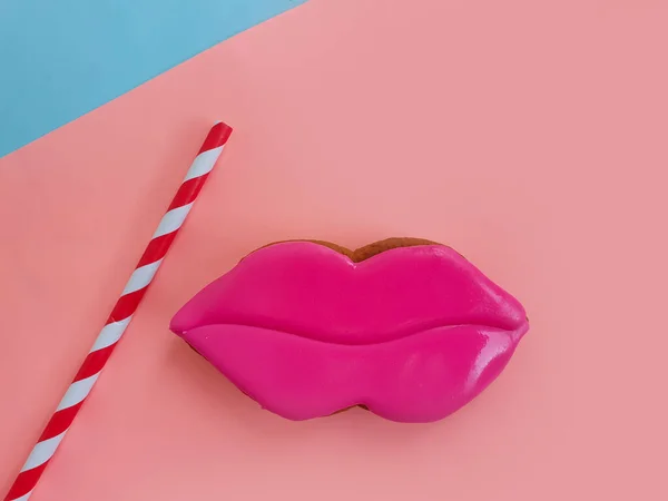 Galletas Labios Sobre Fondo Color Dulce —  Fotos de Stock