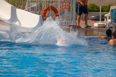 9 Ağustos 2021, Türkiye, Kenar Şehir, Roma Sahili Oteli 'ndeki su kayakları