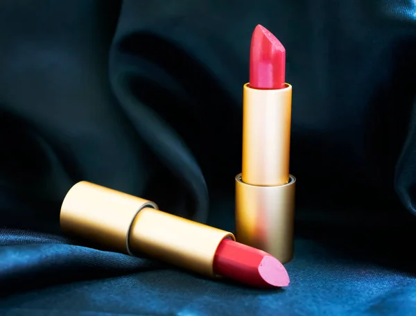 Lipstick Silk Background Elegance — Stock Photo, Image