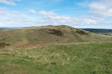 Largo Hukuk Zirvesi, Fife, İskoçya. Fife Sahil Yolu 'ndaki aylaklar için zahmete değer bir yol..