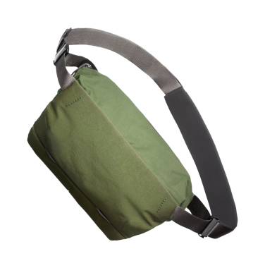 PNG Şeffaf Arkaplanda Yeni Modern El Çantası. Adobe Photoshop Kalem Aracı ile Kesme Yolu. PNG Şeffaf El Çantası