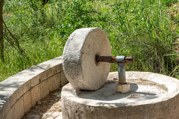 Macina Frantoio Spremere Olio Oliva Alla Vecchia Maniera Immagine Stock