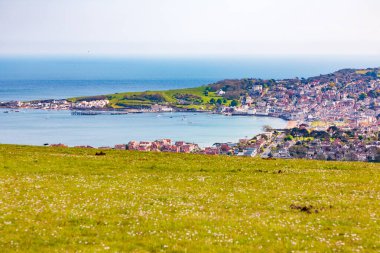 Swanage, Dorset, İngiltere, İngiltere, tepeden panoramik manzara, Yaşlı Harry Rocks 'a yürüyüş yolu