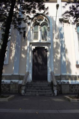 Huyen Sy Kilisesi 'nin 26 Kasım 2025' te Ho Chi Minh City, Vietnam 'da Noel süslemeleri ile fotoğrafı: Saigon' un en eski altı kilisesinden biri olan Huyen Sy kilisesinin güzel mimarisi 