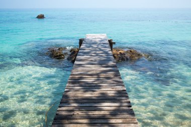 tahta köprüden denize