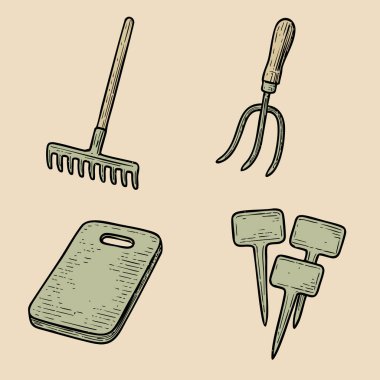 Elle çizilmiş dört bahçe eşyası: bir bahçe tırmığı, üç çatal, kesme tahtası ve bitki kazıkları..