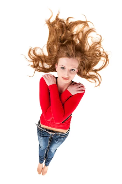 Vista Completa Una Giovane Donna Sdraiata Sul Bianco Con Capelli — Foto Stock